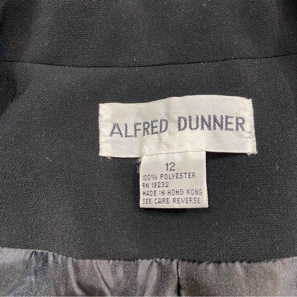 Ladies Alfred Dunner Black Three Button Blazer Size 12 - Picture 8 of 9